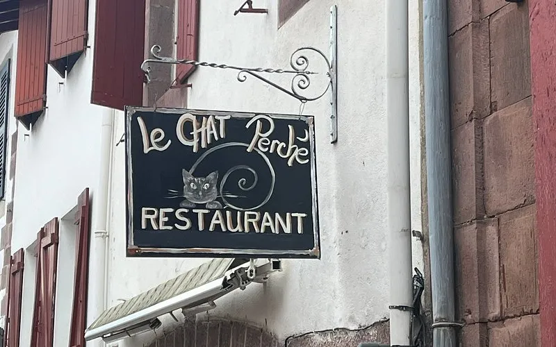 Saint-Jean-Pied-de-Port — village basque